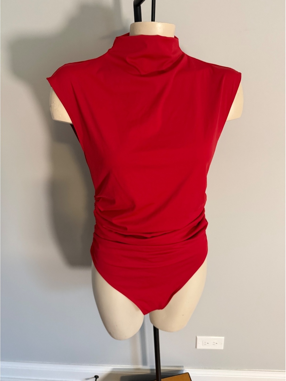 Good American Red Sleeveless Turtleneck Bodysuit Size L